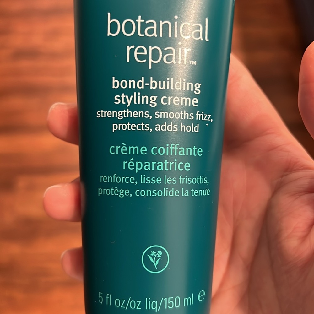 Aveda Botanial Repair Bond-Building Styling Creme - Picture 2 of 3